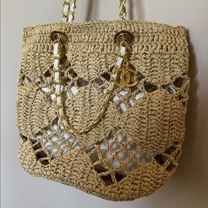 small raffia tote